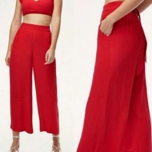 Aritzia wilfred fain pants red size medium